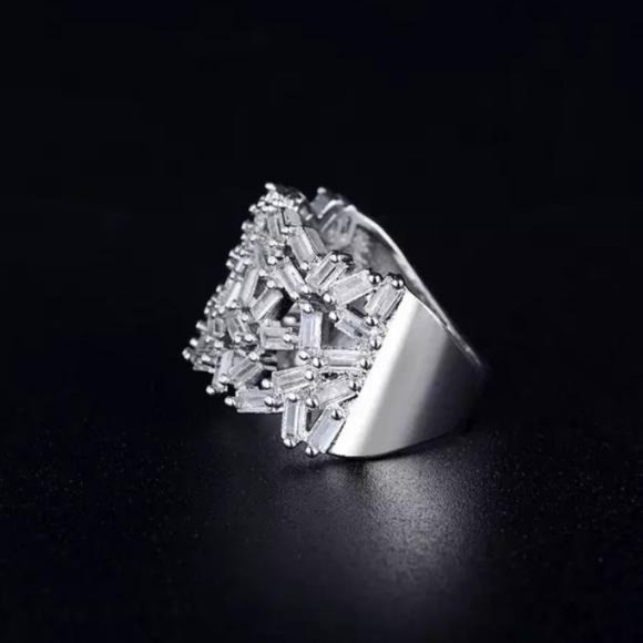 BAGUETTE 925 STERLING SILVER DIAMOND ETERNITY RING - Picture 4 of 5